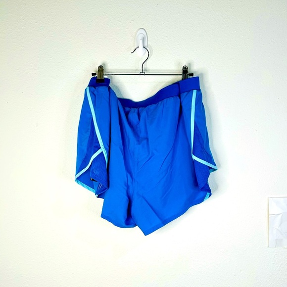 Under Armour Blue Athletic Running Shorts XXL Lined Stretch Waist 3.5” Inseam - Picture 5 of 8